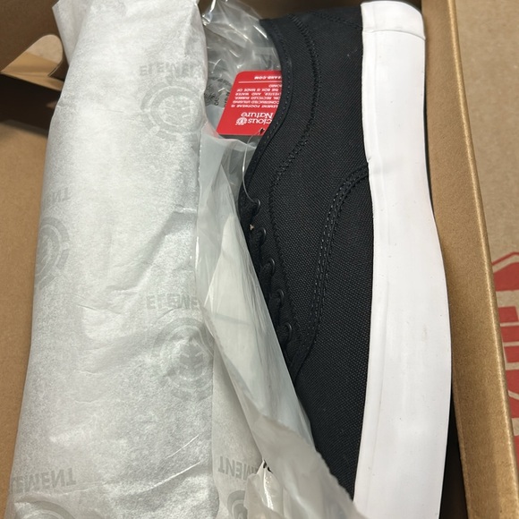 Element Men's Passiph Oxford size 8.5 - Picture 3 of 5